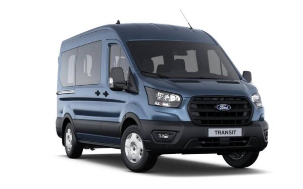 FORD TRANSIT MINIBUS 8 PLAZAS  o similar